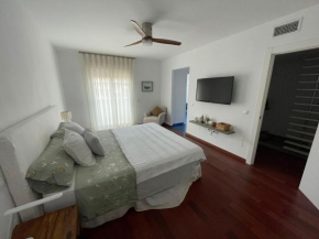 Tokyo Rooms (El Playazo) - Habitación PREMIUM con baño privado